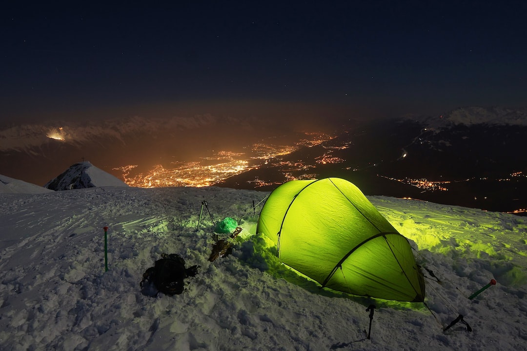 How are tents made?